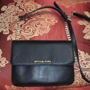 Michael Kors Bedford Pebbled Leather Crossbody Bag